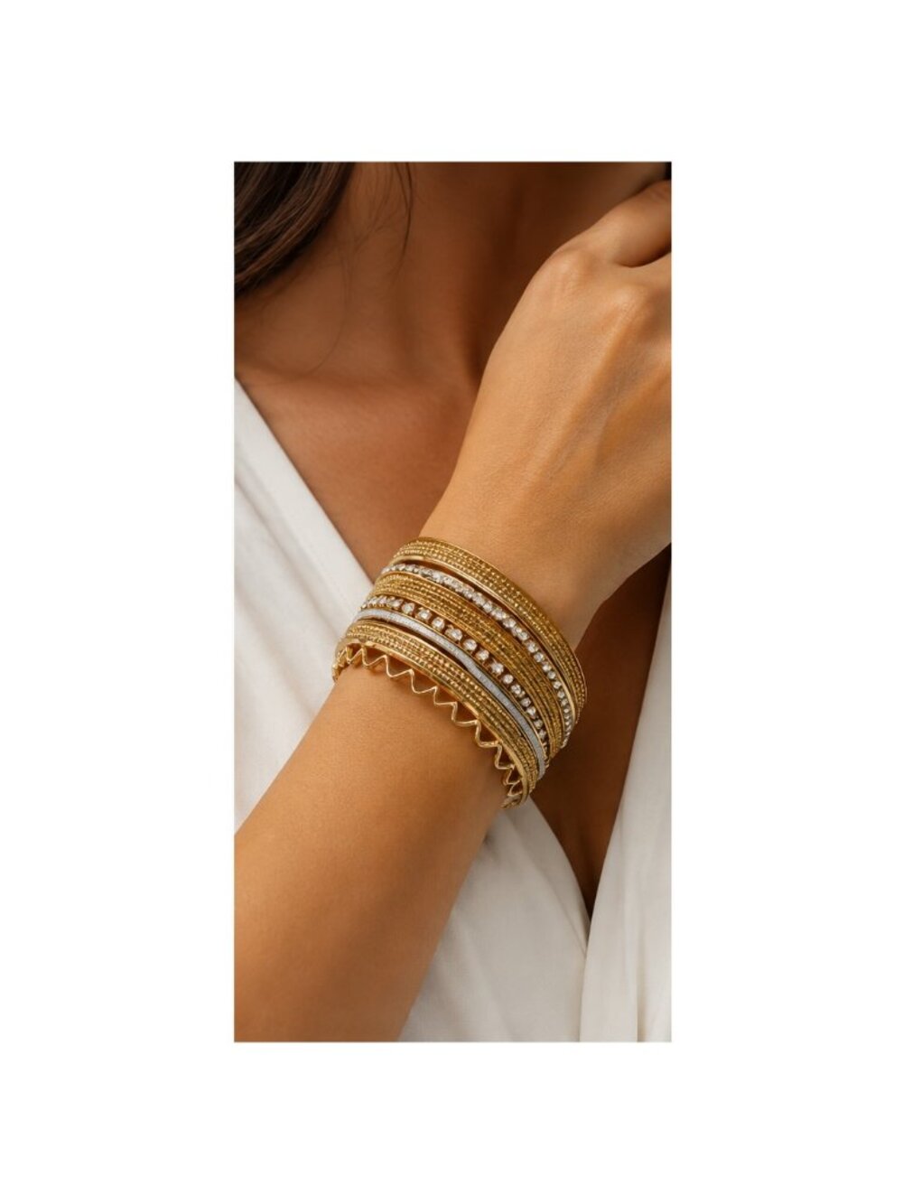 nOir Gold Tone Crystal Textured 20-Piece Bangle Bracelet Set NWT